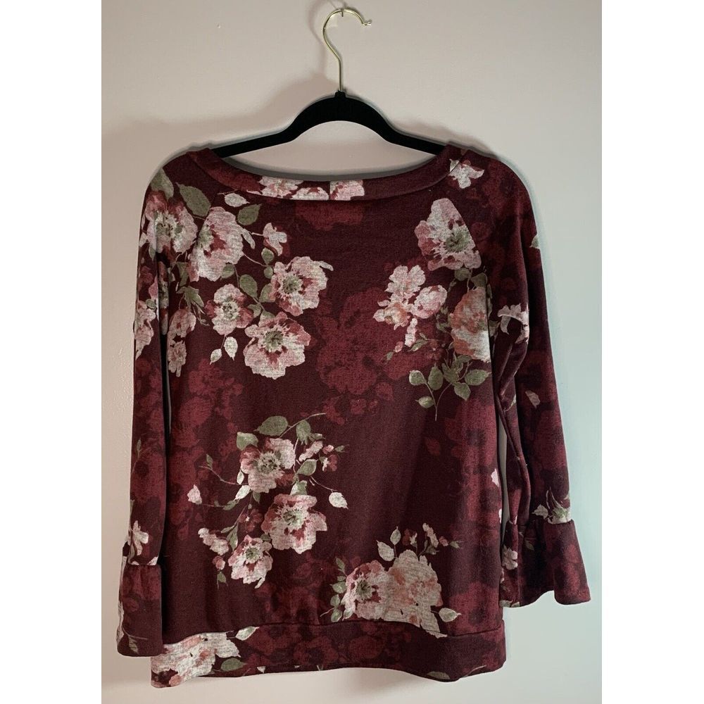 MTS Shirt Women's S Red Pink White Floral Boutique Long Sleeve Top Casual Ladies - Picture 3 of 3